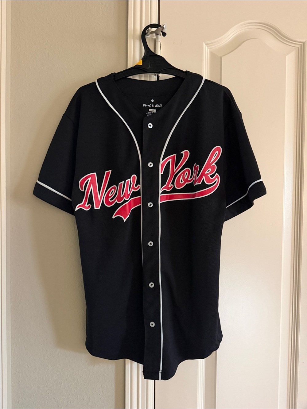 Black 'New York' Baseball-Style Jersey Top
